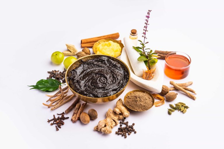 Best Ways to Reduce Stress with Ayurvedic Herbs